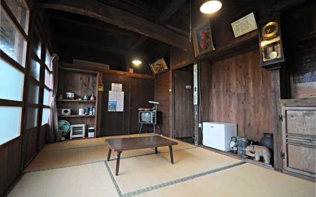 Hibiscus Inn Nakijin