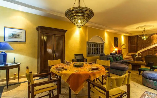 Villa les Oliviers 2 Bedrooms - A Setting of Tranquility