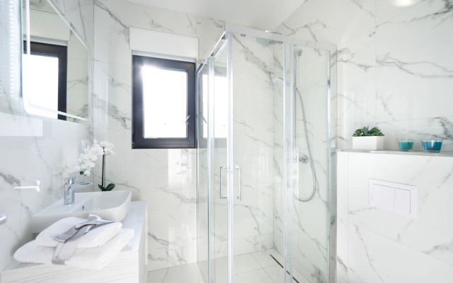 Penthouse Adriatic Blue