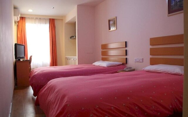 Home Inn Dalian Railway Station South Square Yinghua Street