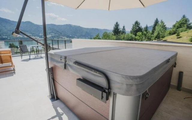 . Panoramic Colibita