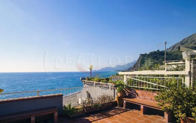 Terrazza sul Mare Forza Dagrò