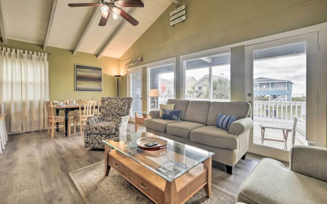 Holden Beach Family Abode - Steps to Ocean!