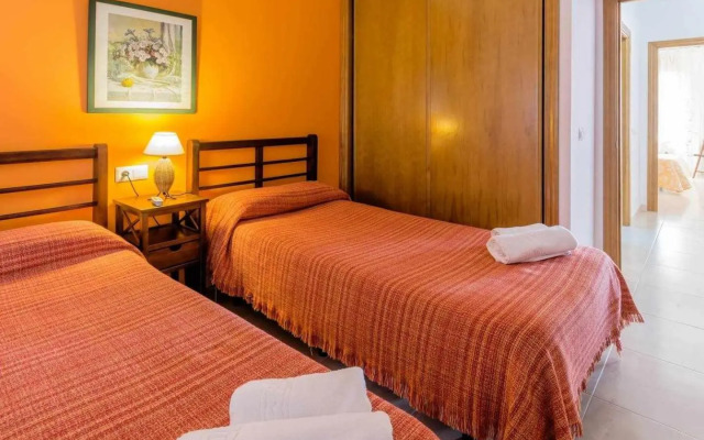 Apartamentos Chimenea-Playa