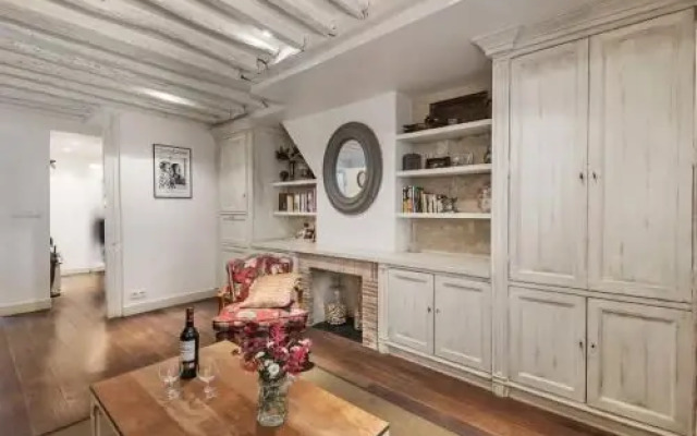 Appartement Beaubourg Saint Martin