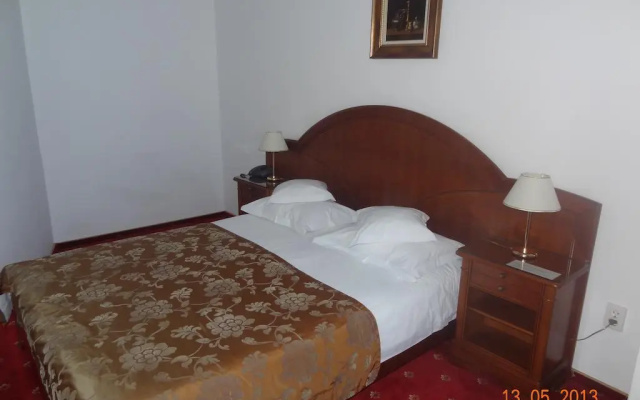 Hotel Emma West Craiova