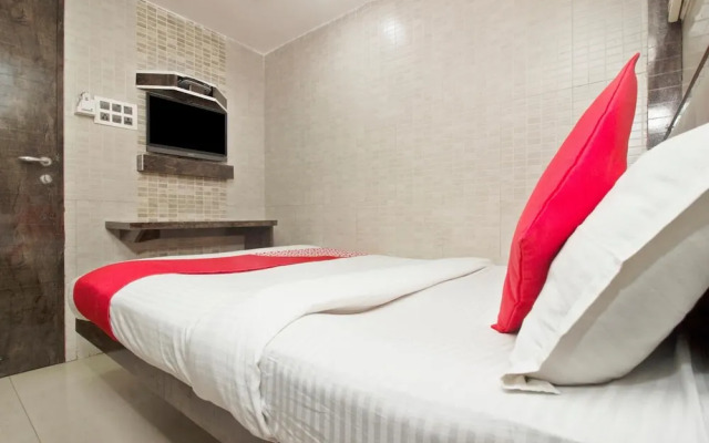 Hotel Paris Residency