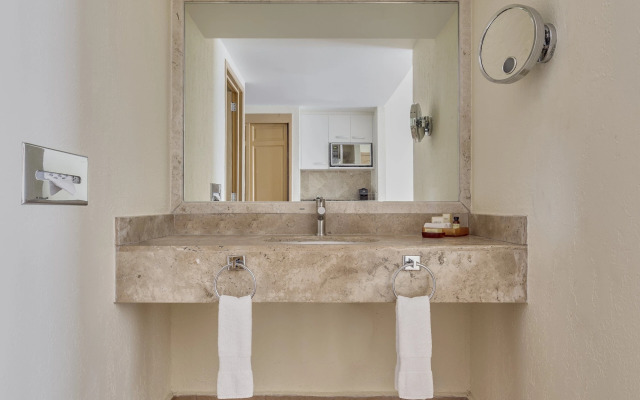 Fiesta Americana Cancun Villas