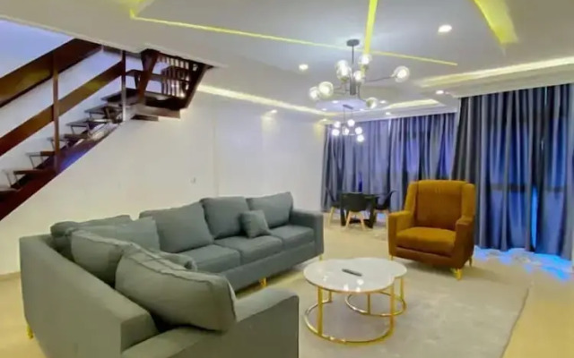 Deluxe Apartment