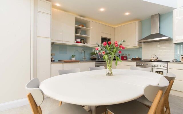 Vive Unique - Fulham Apartments