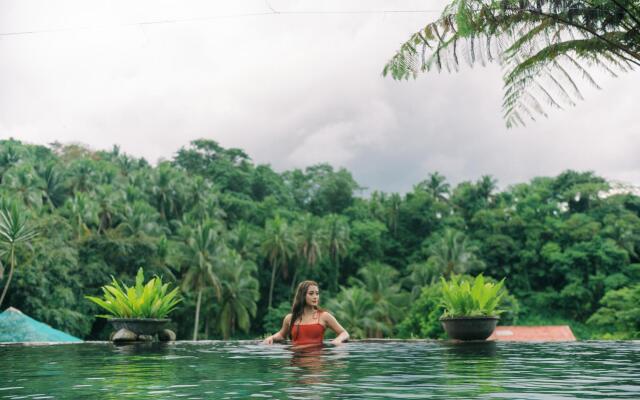 Samkara Restaurant and Garden Resort
