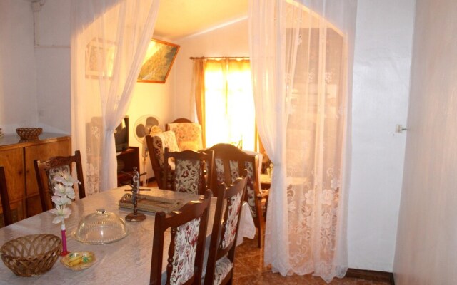 House with 3 Bedrooms in Phoenix, Vacoas-Phoenix, with Enclosed Garden And Wifi