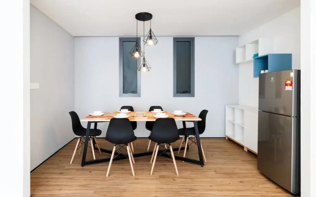 3BR Sky Views by GuestReady