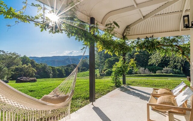 Your Luxury Escape - Fairway