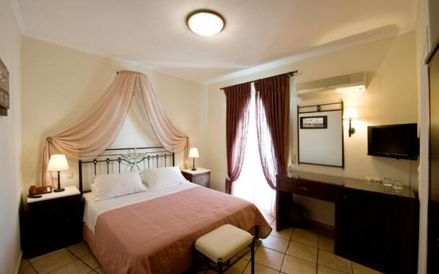 Ostria Hotel