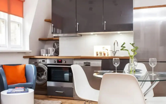 Quality Apartment Shaftersbury Avenue