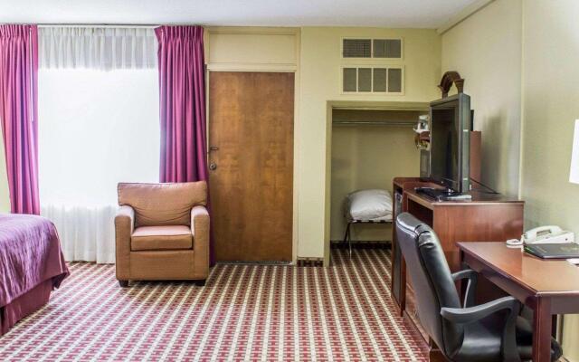 Quality Inn & Suites Fayetteville