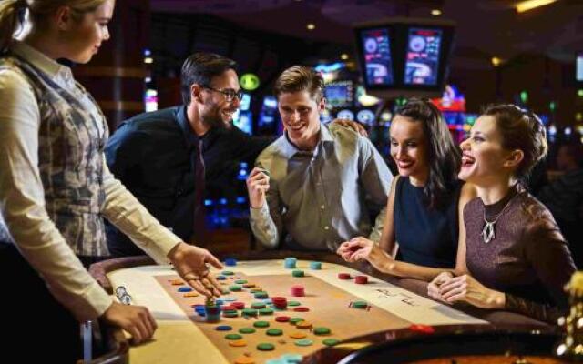 Mond, Resort & Entertainment