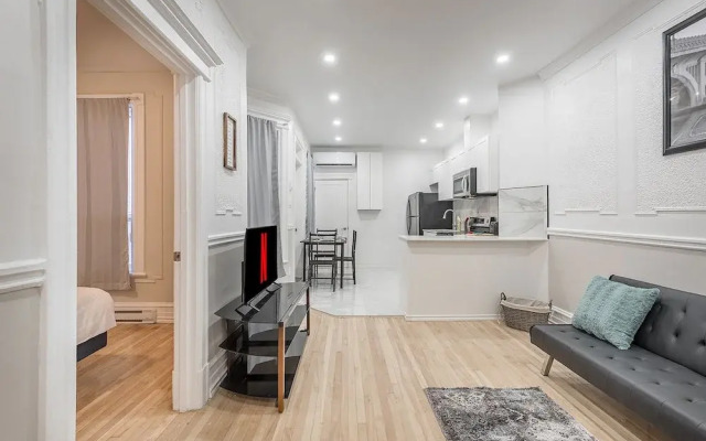 BRIGHT n COZY 4BedR in the HEART of MTL