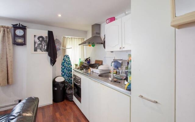 1 Bedroom Apartment in Aldgate