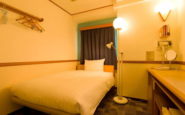 Toyoko Inn Yokohama Stadium Mae No.2