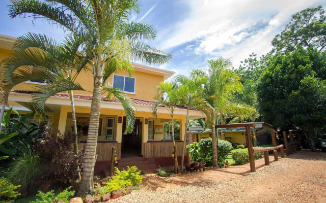2 Friends Guest House