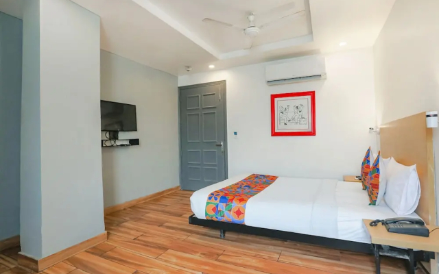 FabHotel PP Residency