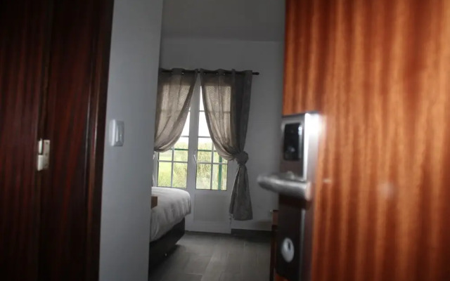 Verdemar Guest House