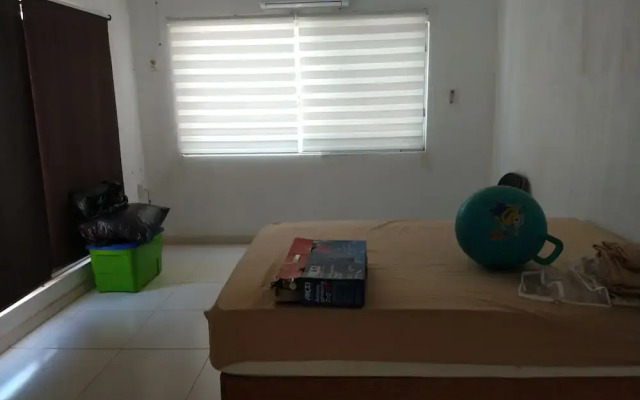 Hermosa casa con jardin y alberca