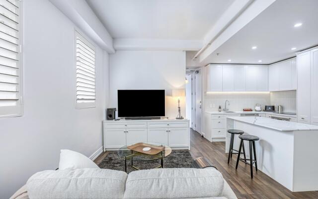 Stylish Central Penthouse