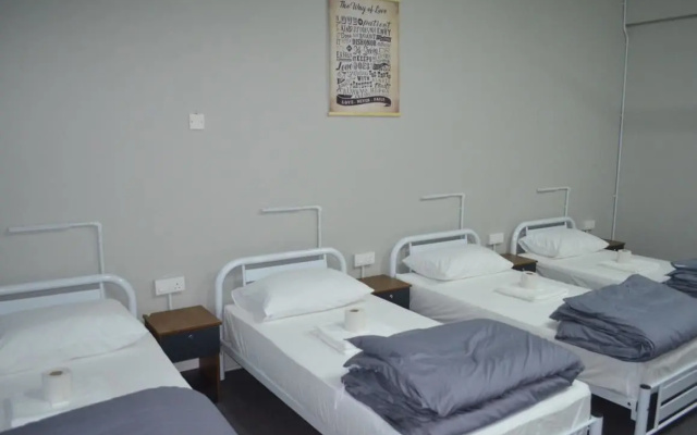 SPOT ON 89751 Bed Station Guest House - Hostel
