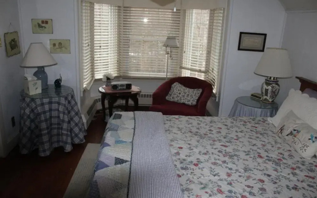 Fox Creek Inn LLC