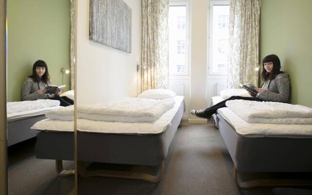 Slottsskogen Hostel