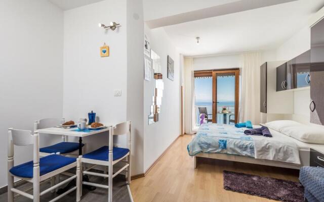 Apartments Davor