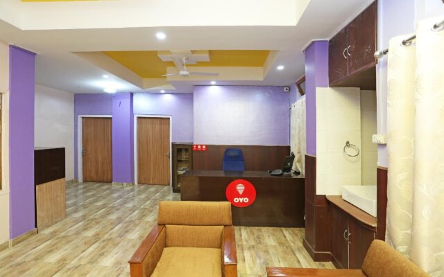 Holiday Inn Guest House By OYO Rooms