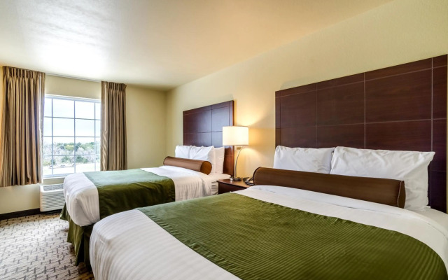 Cobblestone Inn & Suites - Oberlin