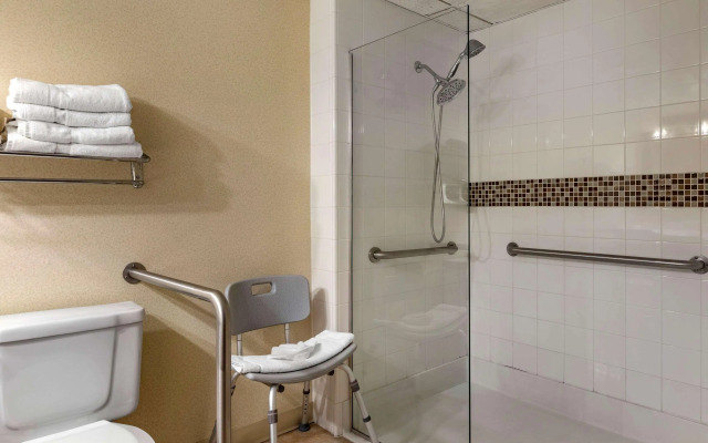 Quality Inn Saint Ignace