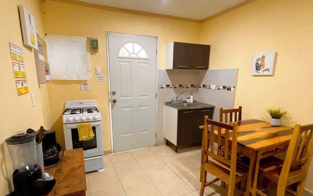 Isla Mujeres private Apartment w Kitchen