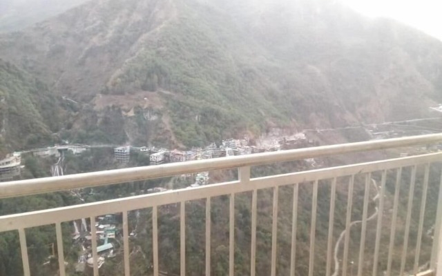 The Bel Mount