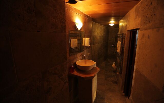Sandik Cave Hotel