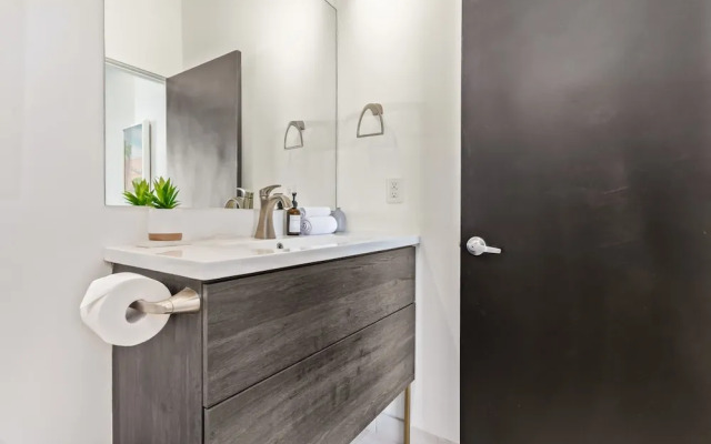 NEW Desert Standard Modern 3-level Oasis