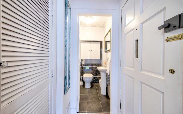 JOIVY Royal Mile Apartment for Two - Location, Location!