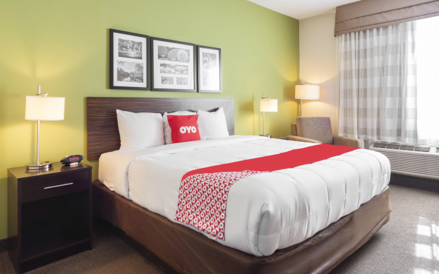 OYO Hotel Jackson MS Downtown