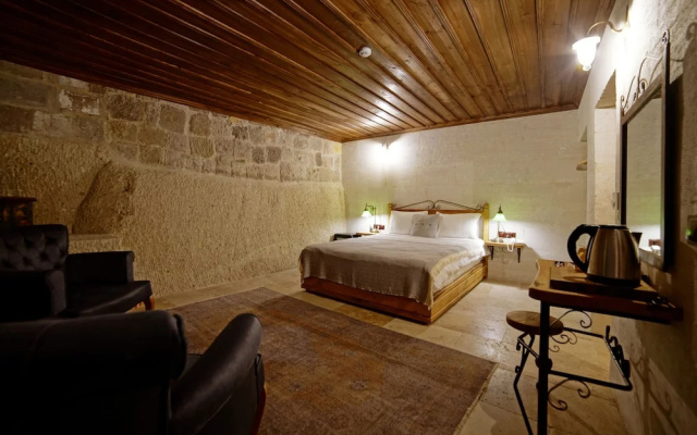 Design Cave Hotel