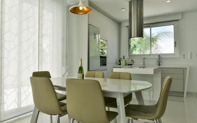 Casa Mazal, Lujosa villa Independiente a 150m del mar