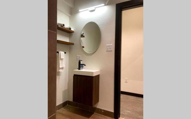 3E-Spacious 2 bedroom in Oakland, sleeps 8
