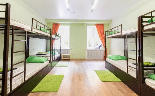 Apartments on Mohovaya 32