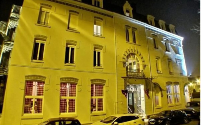 hotelImage