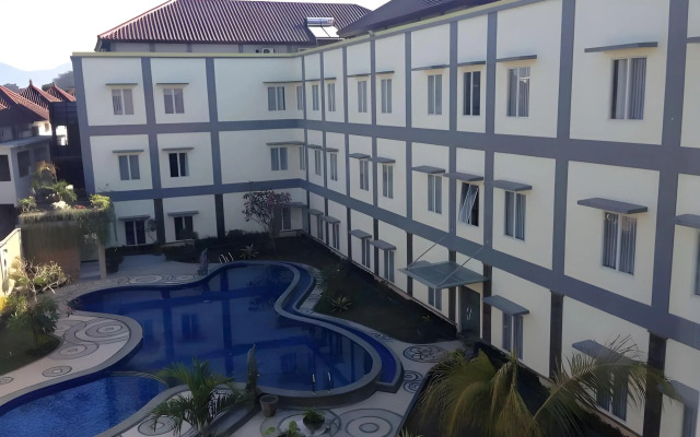 Puri Indah Hotel