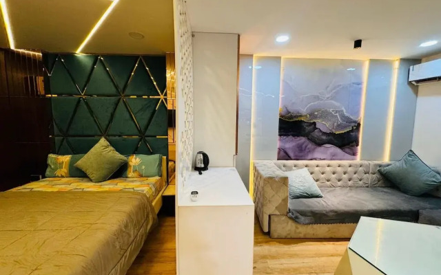 Home Escape Elite 1BHK Penthouse
